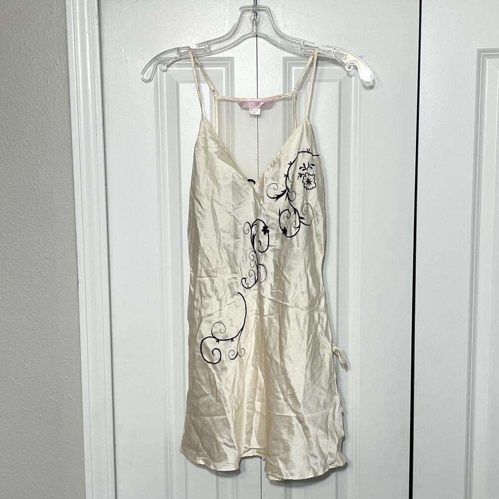 Vintage Victorias Secret 100% Silk Midi Slip Dress Gown Chemise Nightie Satin